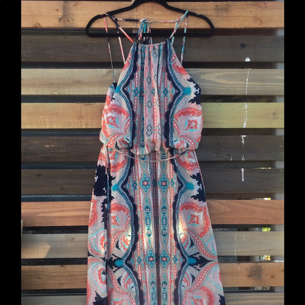 PRICE DROP Bisou Bisou dress colorful